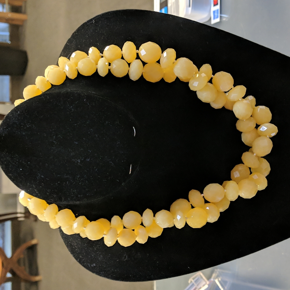 kate spade Sunny Yellow Beaded Necklace NWT